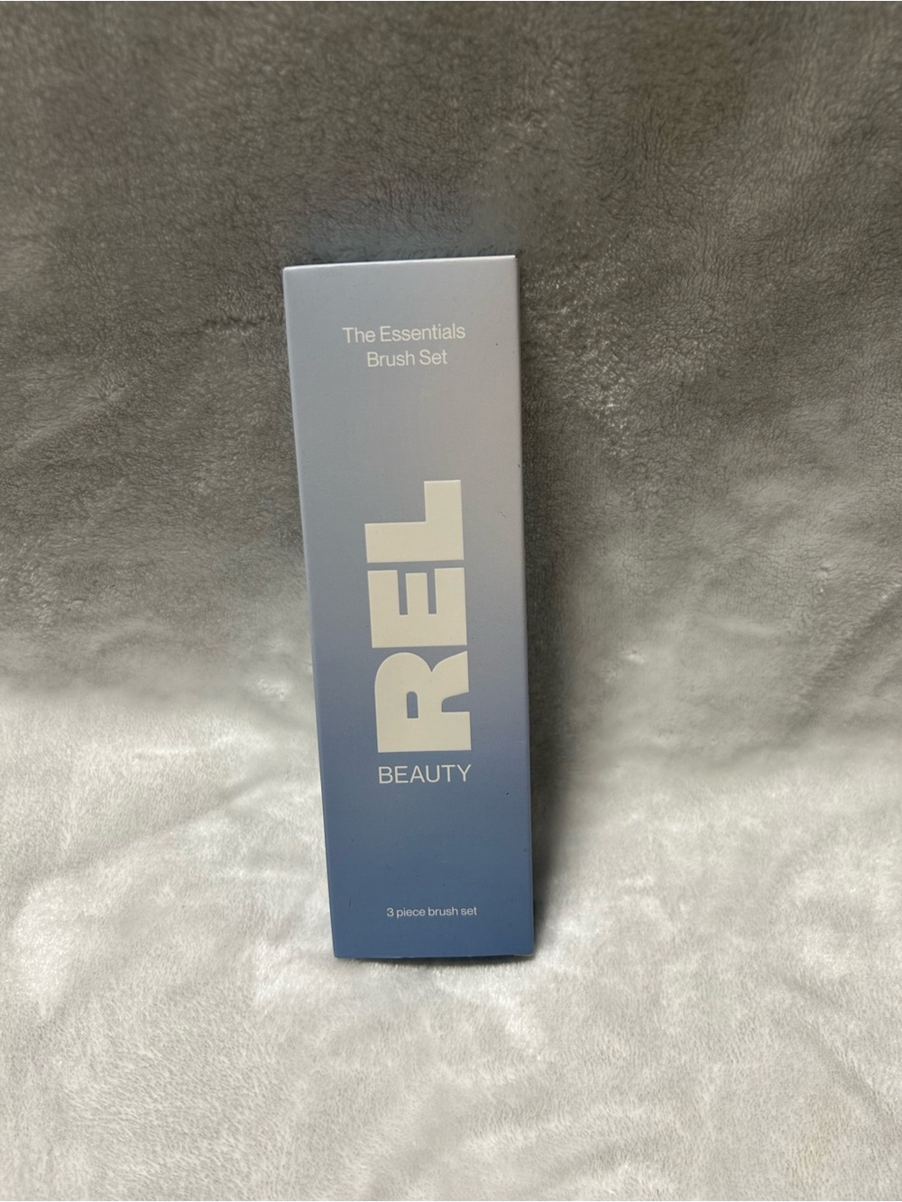 REL Beauty The Essentials Brush Set 3 makeup brush angled bronzer contour brush